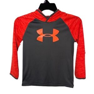 Under Armour Boys' Long Sleeve Loose HeatGear Shirt Youth Small